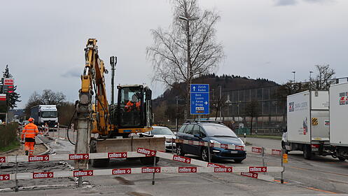 Strassensanierung Hardacker Siggenthal Station