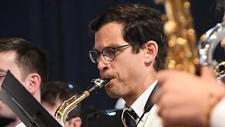 Fahnenweihe und Kirchenkonzert