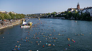 Rheinschwimmen Basel