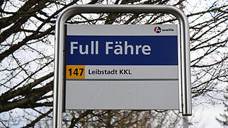 Die Haltestelle - Full F&auml;hre