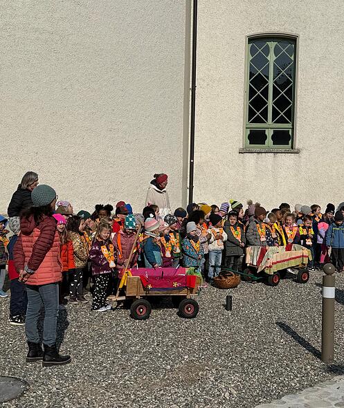 Endingen Unterendingen Fr&uuml;hlingseinl&auml;uten Kindergarten