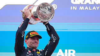 Bahrain F1 GP in Malaysia Auto Racing