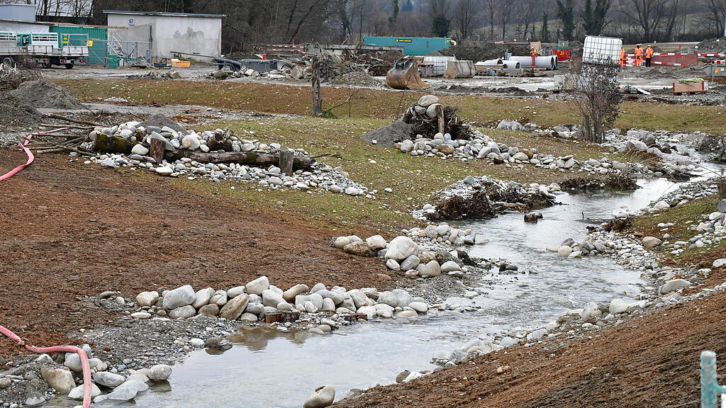 Der H&uuml;nikerbach ist frei