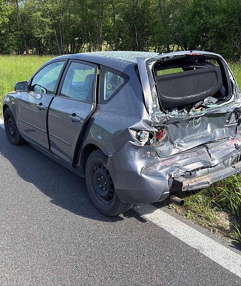 Ehrendingen Bremsman&ouml;ver Auffahrunfall