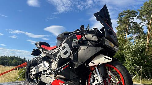 Döttingen Kollision Motorrad Traktor