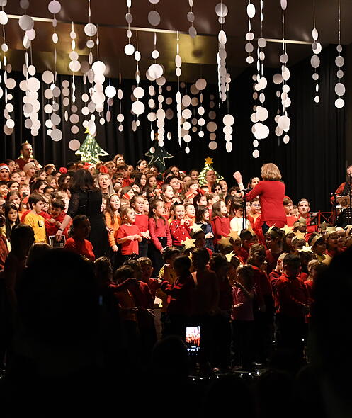 Weihnachtskonzert Schulen B&ouml;ttstein