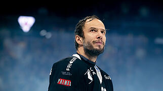 EISHOCKEY, HALBFINAL, SPIEL 5, PLAYOFF, PLAYOFFS, PLAY-OFFS, NATIONAL LEAGUE, MEISTERSCHAFT, SAISON 2025/26, HC FRIBOURG-GOTTERON, HCFG, GENEVE-SERVETTE HC, GENF SERVETTE HC, GSHC, GENEVE SERVETTE HC,