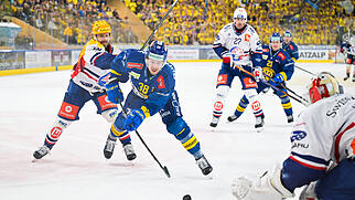 EISHOCKEY, NATIONAL LEAGUE, MEISTERSCHAFT, SAISON 2025/26, PLAYOFF, HALBFINAL, SPIEL 3, HC DAVOS, HCD, ZSC LIONS, ZSC,