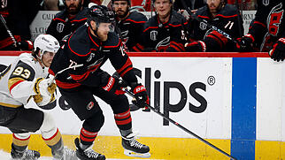 STANLEY CUP GOLDEN KNIGHTS HURRICANES HOCKEY